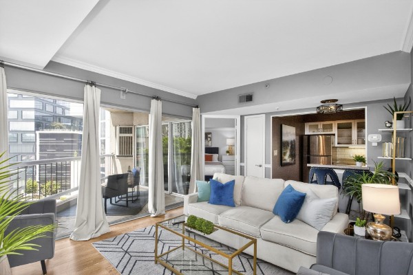 Midtown condo at 900 19th Ave S #610